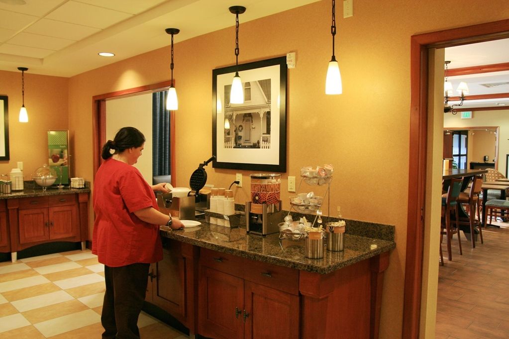 Hotel Hampton Evanston